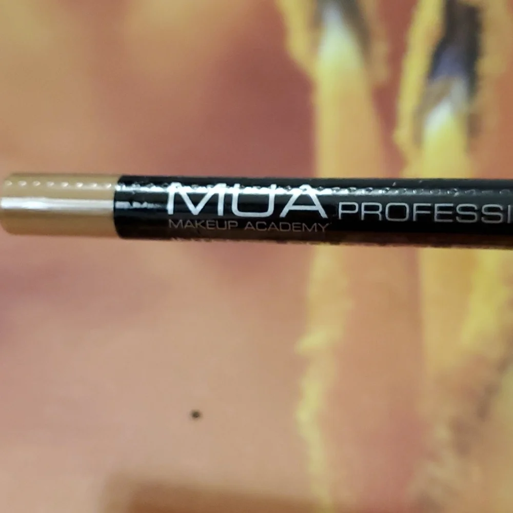 MUA Professional Gel Eyeliner